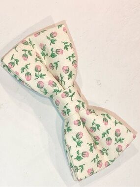 Pet Bowtie in Pink Rose Buds